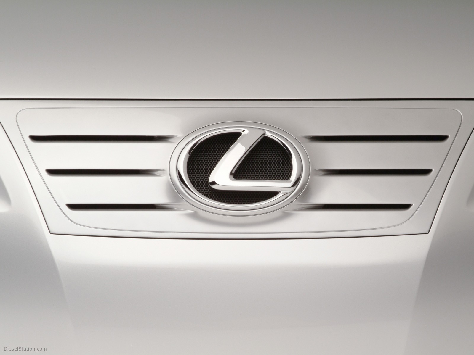 Lexus LF-C Concept